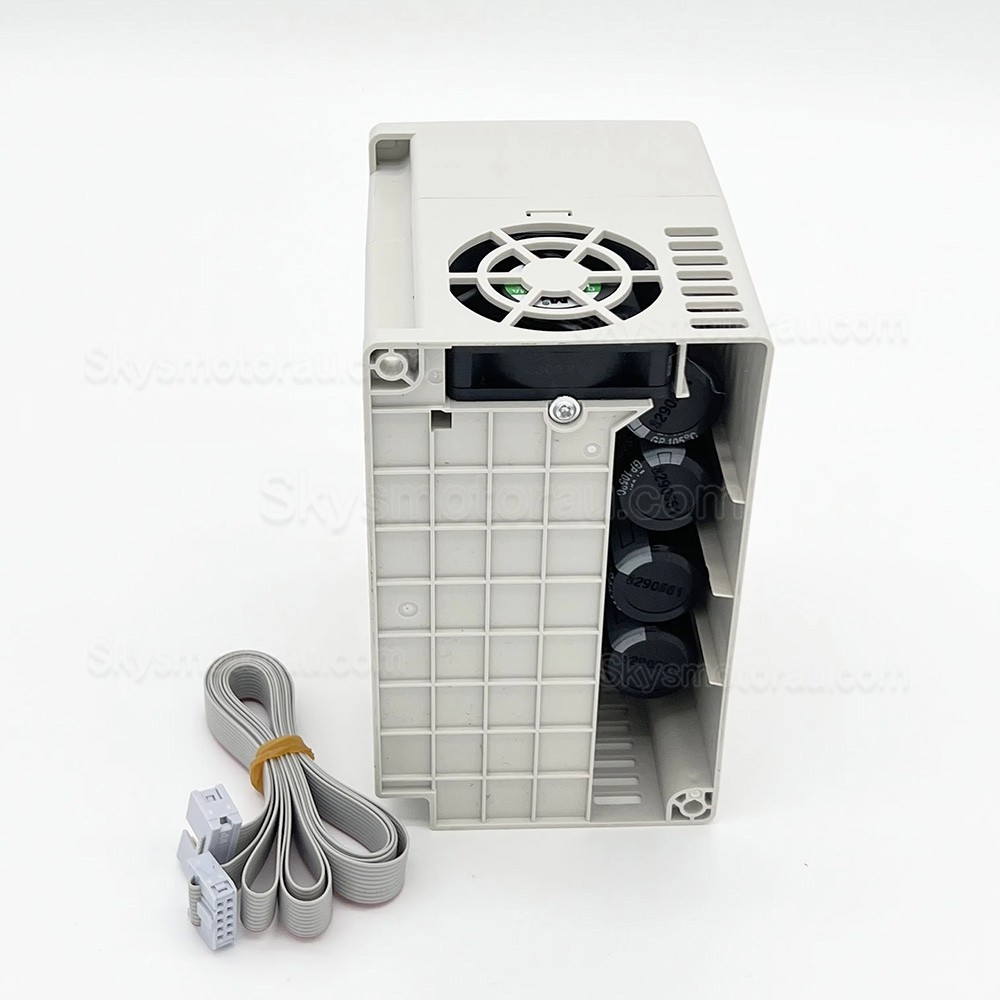 2.2KW VFD Spindle Kit OSP001699 Indc. Water Cooled Spindle Motor + VFD + Water Pump + 13Pcs ER20 Collet + Bracket